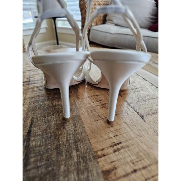 Kate Spade New York Ideal Bow Slingback Heels Ivory Satin Women's 10 EUC - Picture 5 of 11